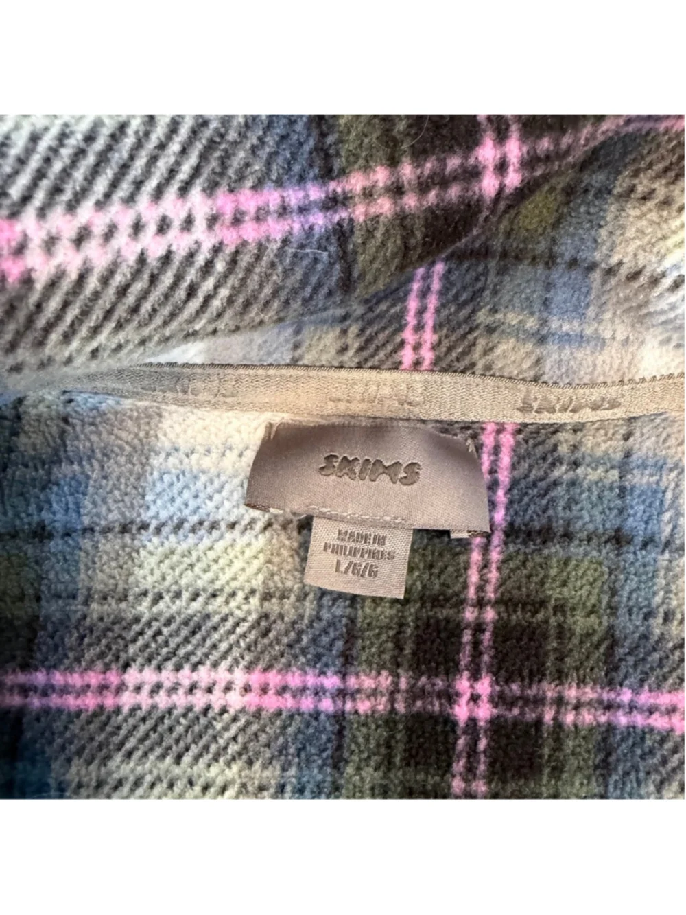 UEC Unisex Fleece Sleep Set in Multi Plaid Size L SKU752